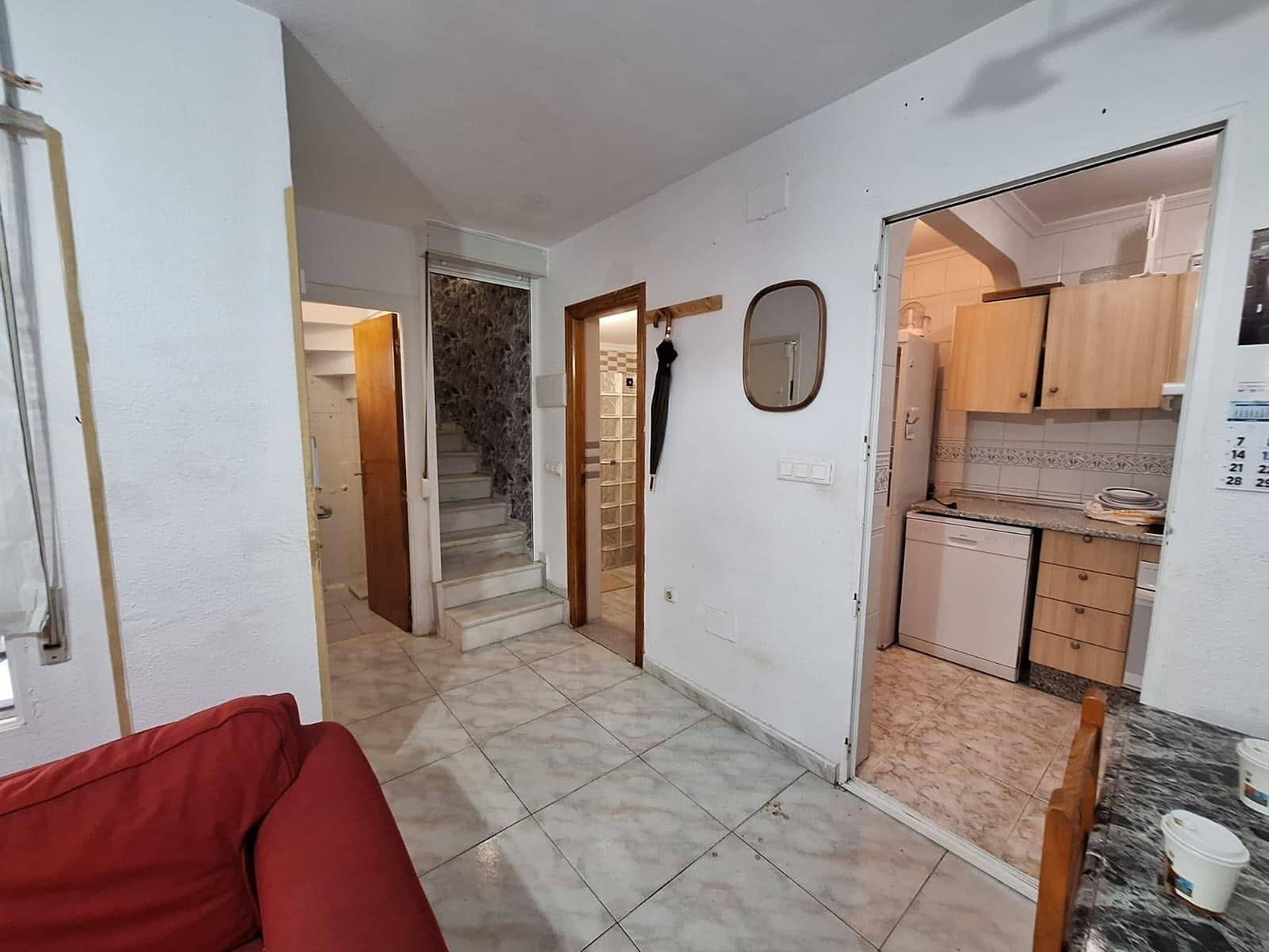 5 quarto Moradia Geminada para venda em Torrevieja com piscina - 209 900 € (Ref: 10146671)