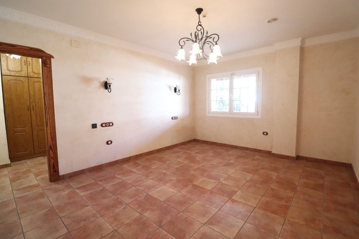 5 soverom Villa til salgs i Formentera del Segura med svømmebasseng garasje - € 600 000 (Ref: 10147502)