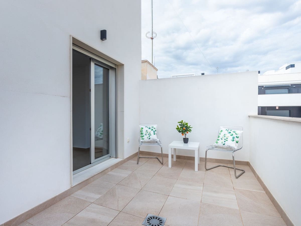 2 quarto Apartamento para venda em Torrevieja com garagem - 359 000 € (Ref: 10147505)