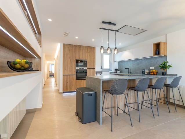 2 quarto Apartamento para venda em Centro - Muelle Pesquero, Torrevieja com garagem - 359 000 € (Ref: 10147505)