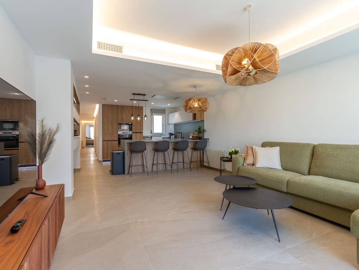 2 quarto Apartamento para venda em Torrevieja com garagem - 359 000 € (Ref: 10147505)