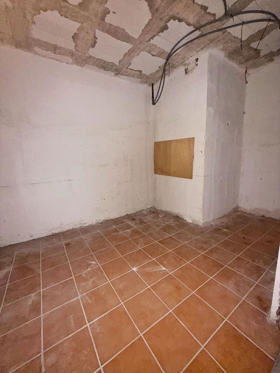 5 soverom Villa til salgs i Marbella med svømmebasseng garasje - € 1 300 000 (Ref: 10147514)