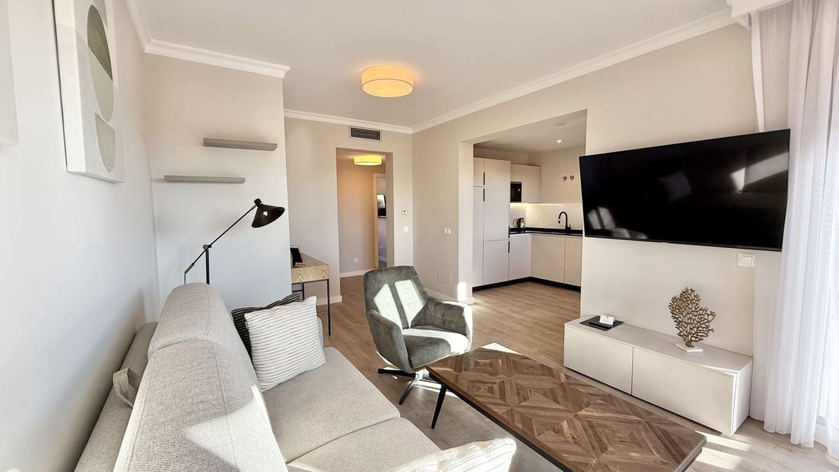 1 soverom Leilighet til salgs i Benahavis med svømmebasseng garasje - € 270 000 (Ref: 10147536)