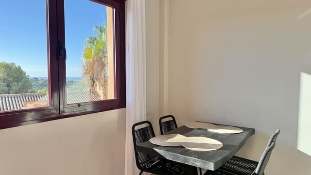 1 soverom Leilighet til salgs i El Paraíso, Benahavís med svømmebasseng garasje - € 270 000 (Ref: 10147536)