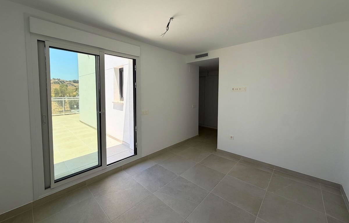 2 sypialnia Apartament na sprzedaż w La Cala de Mijas z basenem garażem - 575 000 € (Ref: 10147555)