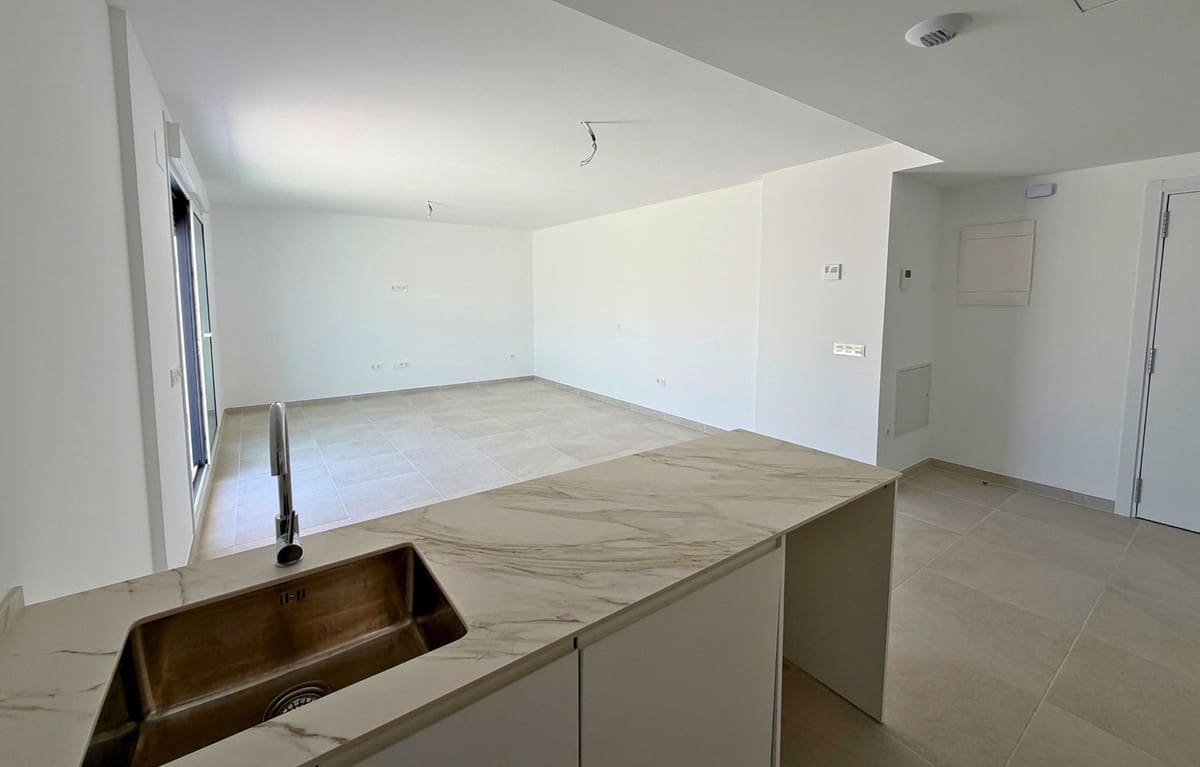 2 sypialnia Apartament na sprzedaż w La Cala de Mijas z basenem garażem - 575 000 € (Ref: 10147555)