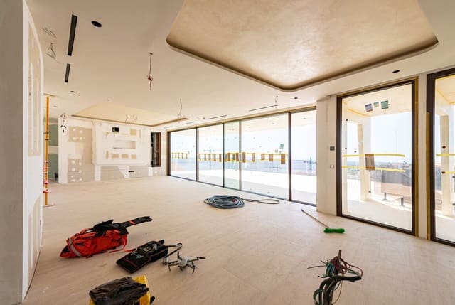 5 makuuhuone Huvila myytävänä paikassa Bahia de Casares, Casares mukana uima-altaan 
autotalli - 4 000 000 € (Ref: 10147670)