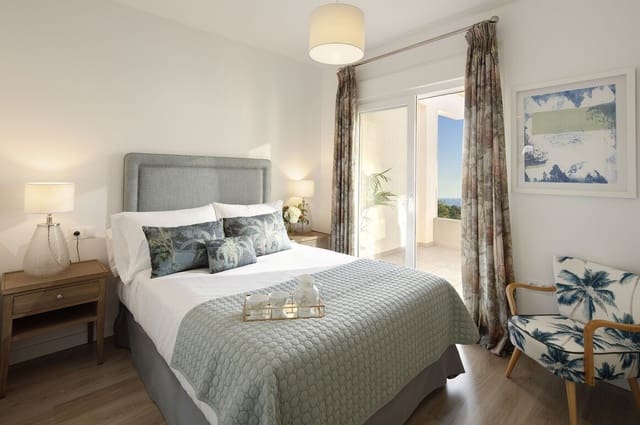3 soverom Leilighet til salgs i San Pedro de Alcántara Pueblo, Marbella med svømmebasseng garasje - € 460 000 (Ref: 10147793)