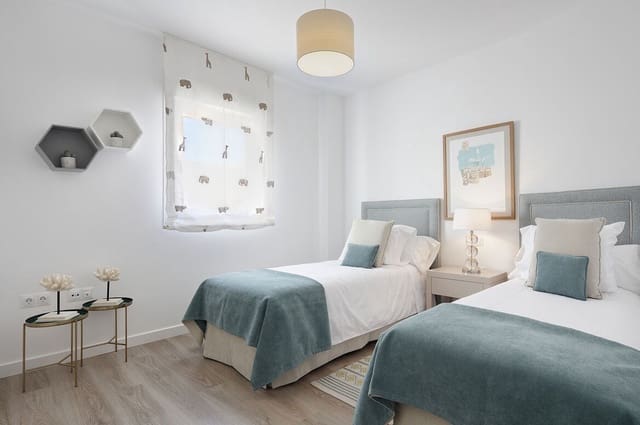 3 soverom Leilighet til salgs i San Pedro de Alcántara Pueblo, Marbella med svømmebasseng garasje - € 460 000 (Ref: 10147793)