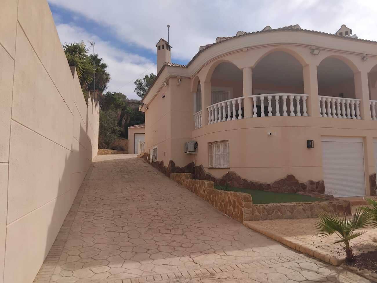 5 Zimmer Villa zu verkaufen in Algorfa mit Pool Garage - 780.000 € (Ref: 10149124)