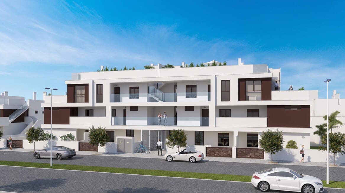 3 soverom Hus til salgs i Pilar de la Horadada med svømmebasseng garasje - € 459 900 (Ref: 10149132)
