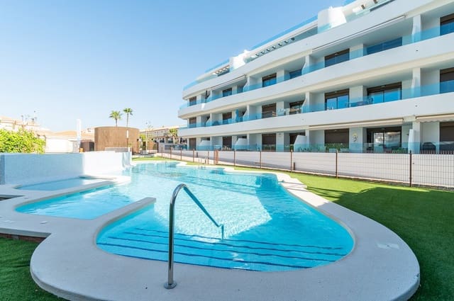 3 soveværelse Lejlighed til salg i Playa Flamenca, Orihuela med swimmingpool garage - € 489.000 (Ref: 10149135)