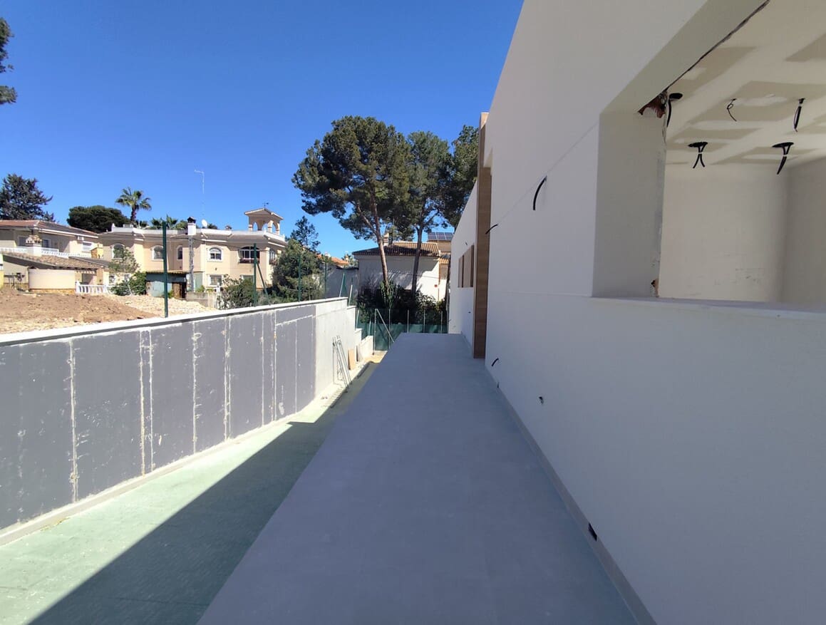3 soveværelse Villa til salg i Pinar de Campoverde med swimmingpool garage - € 860.000 (Ref: 10149199)