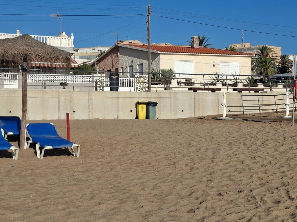 3 chambre Maison de Ville à vendre à La Mata avec garage - 695 000 € (Ref: 10149211)