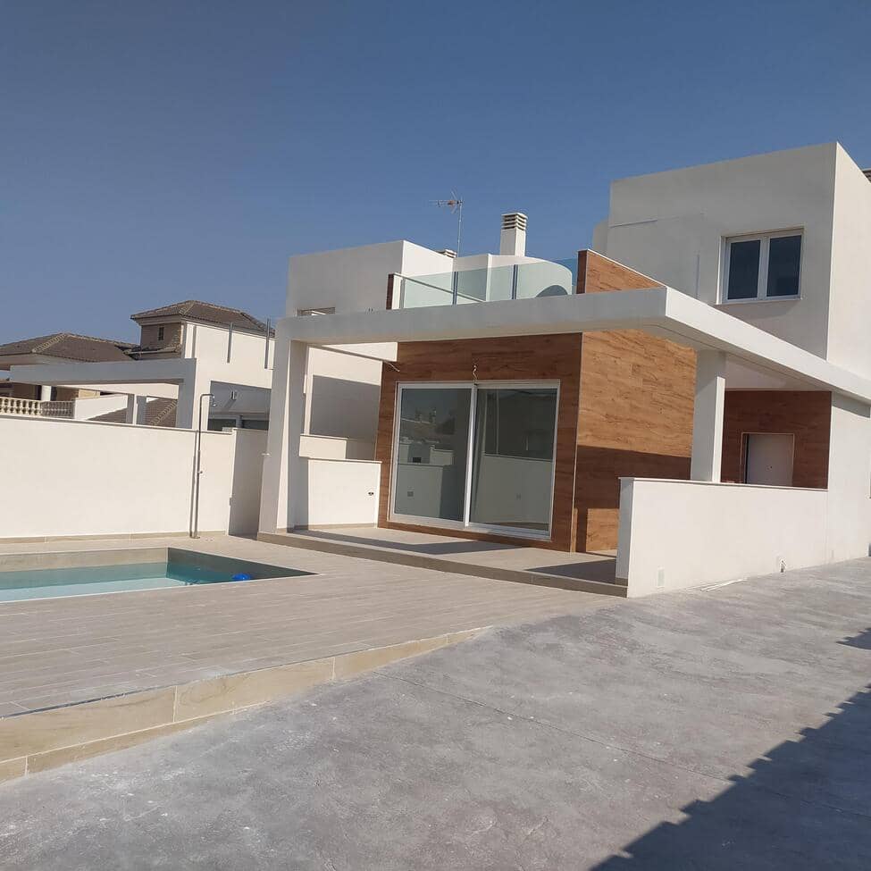 3 soverom Villa til salgs i Aguas Nuevas med svømmebasseng garasje - € 640 000 (Ref: 10149218)