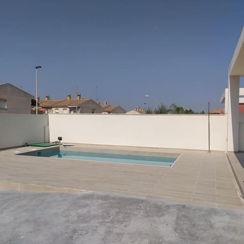 3 soverom Villa til salgs i Aguas Nuevas, Torrevieja med svømmebasseng garasje - € 640 000 (Ref: 10149218)