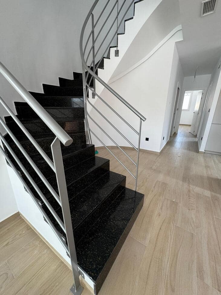 3 soverom Villa til salgs i Aguas Nuevas med svømmebasseng garasje - € 640 000 (Ref: 10149218)