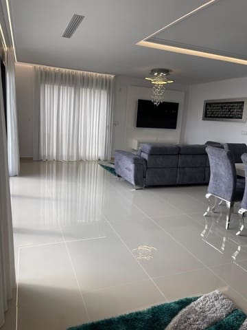 5 makuuhuone Huvila myytävänä paikassa San Miguel de Salinas mukana uima-altaan 
autotalli - 995 000 € (Ref: 10149251)