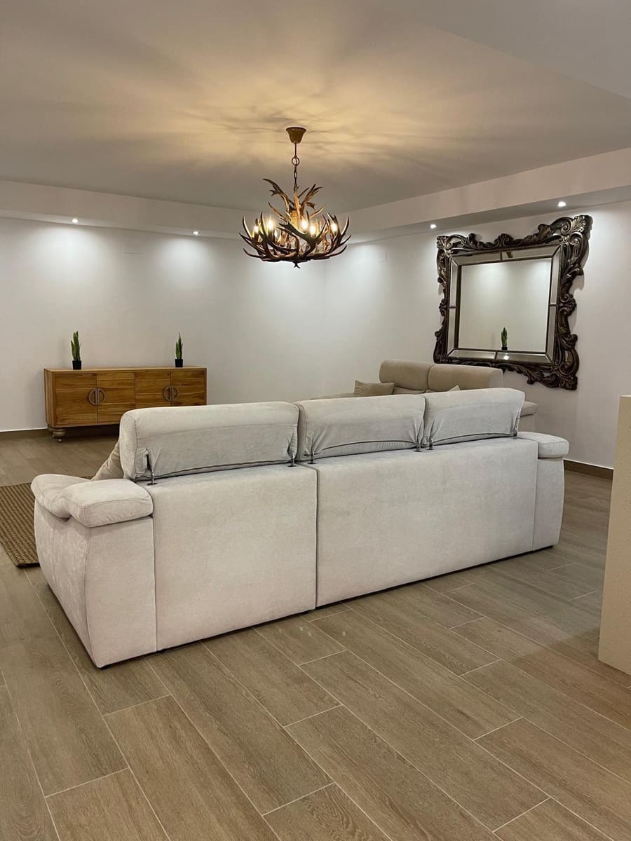 5 bedroom Villa for sale in San Miguel de Salinas with pool garage - € 995,000 (Ref: 10149251)