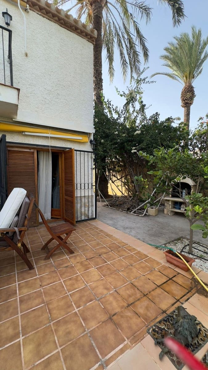4 sovrum Villa till salu i Orihuela Costa med pool garage - 735 000 € (Ref: 10149253)