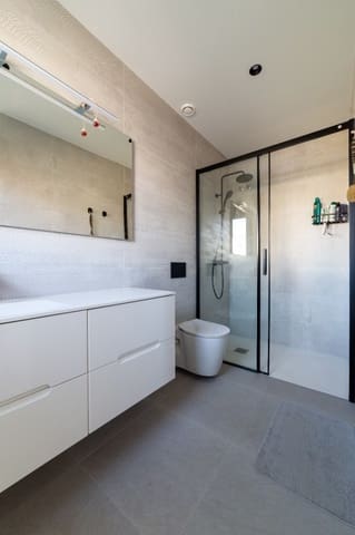 4 soveværelse Villa til salg i Los Montesinos med swimmingpool garage - € 1.250.000 (Ref: 10149258)