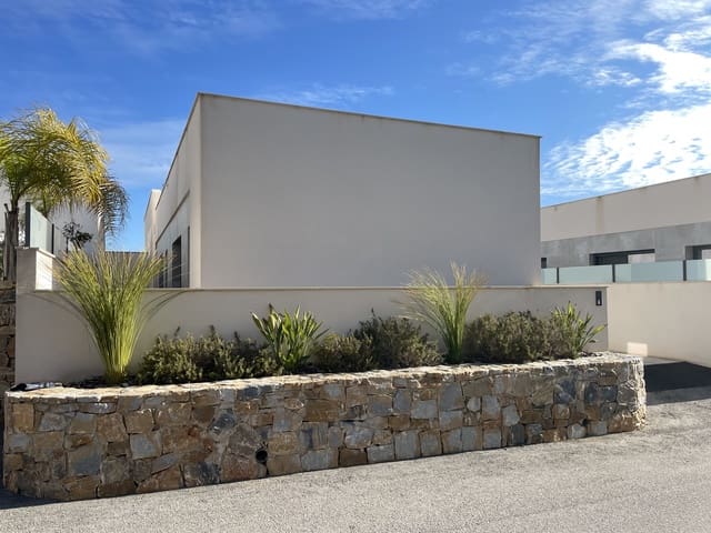 4 soveværelse Villa til salg i Ciudad Quesada, Rojales med swimmingpool garage - € 699.000 (Ref: 10149265)