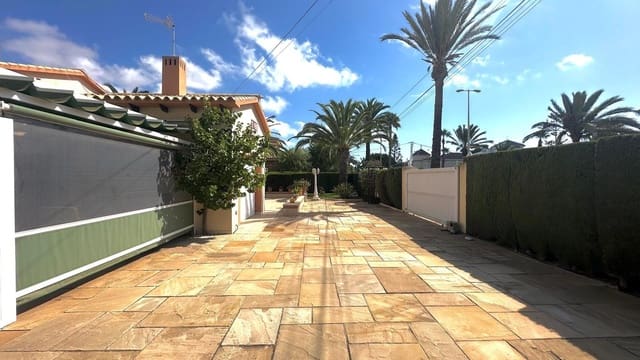 3 sovrum Villa till salu i Cabo Roig, Orihuela med pool garage - 850 000 € (Ref: 10149272)