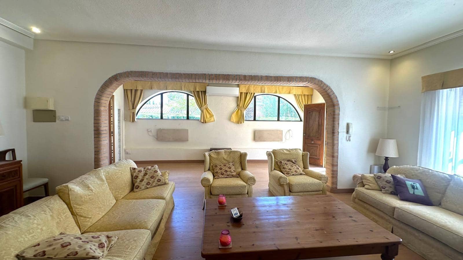 3 sovrum Villa till salu i Cabo Roig med pool garage - 850 000 € (Ref: 10149272)