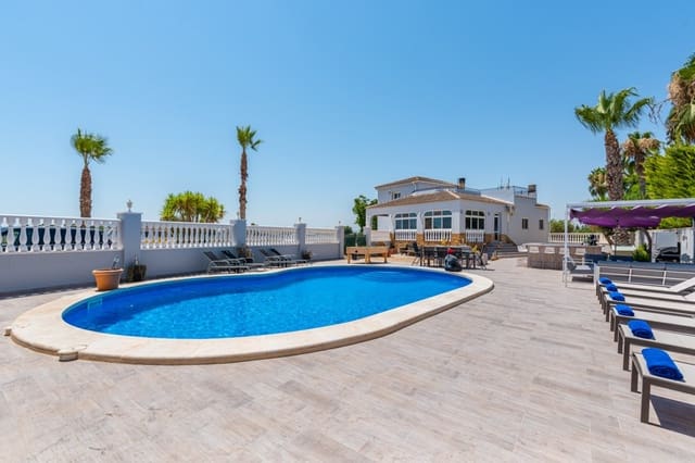 4 Zimmer Villa zu verkaufen in Catral mit Pool Garage - 549.000 € (Ref: 10149302)