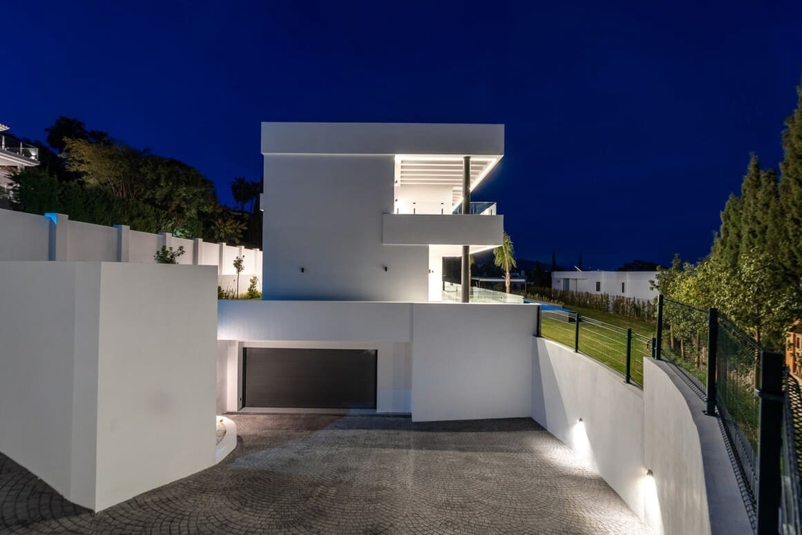 6 soverom Villa til salgs i Benahavis med svømmebasseng garasje - € 4 000 000 (Ref: 10149432)