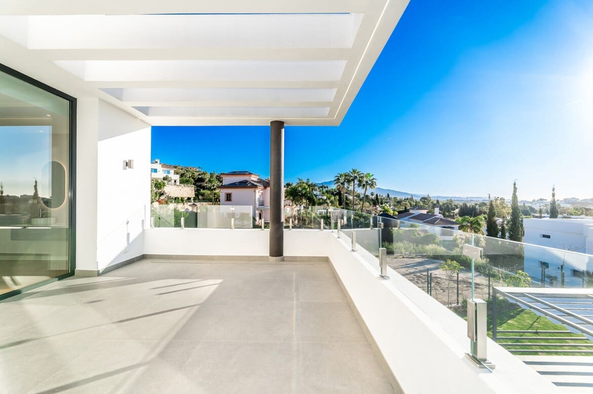6 soverom Villa til salgs i Benahavis med svømmebasseng garasje - € 4 000 000 (Ref: 10149432)