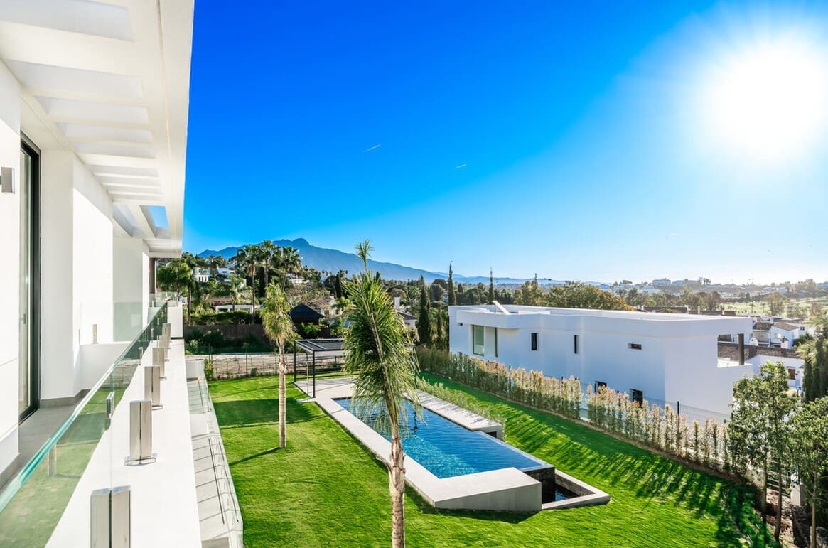 6 soverom Villa til salgs i Benahavis med svømmebasseng garasje - € 4 000 000 (Ref: 10149432)