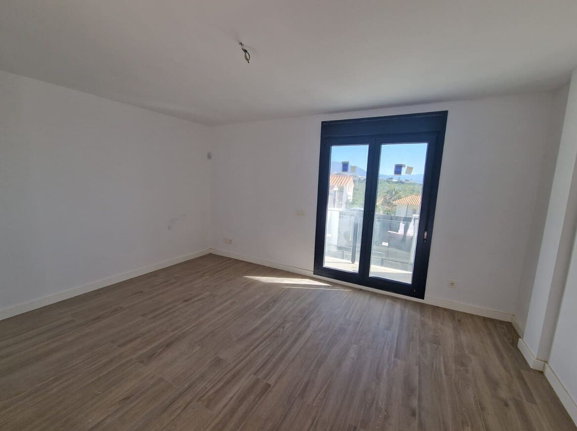 3 camera da letto Villa in vendita in Manilva con garage - 489.000 € (Rif: 10149549)