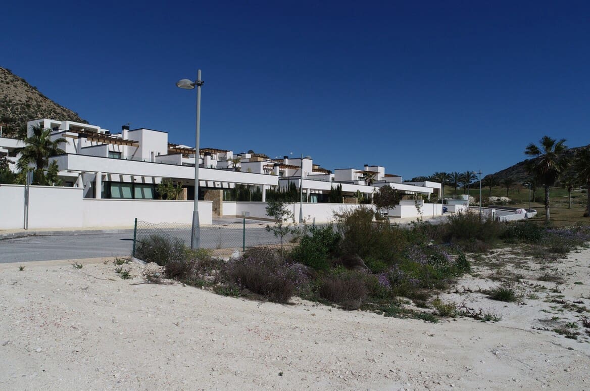 4 bedroom Villa for sale in Monforte del Cid with pool garage - € 2,375,000 (Ref: 10149610)
