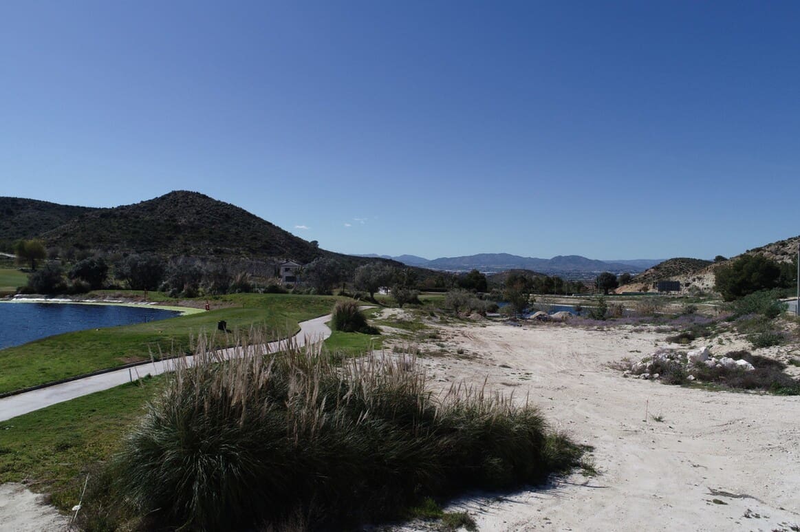 4 bedroom Villa for sale in Monforte del Cid with pool garage - € 2,375,000 (Ref: 10149610)