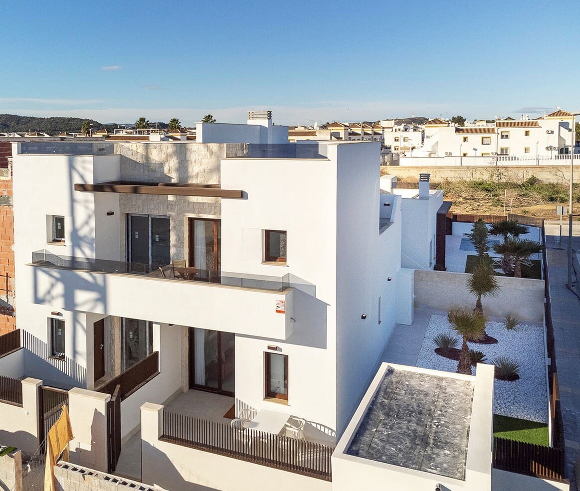 3 bedroom Villa for sale in Orihuela with pool garage - € 325,000 (Ref: 10149717)
