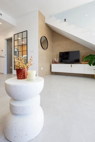 3 slaapkamer Villa te koop in Desamparados - Hurchillo - Torremendo, Orihuela met zwembad garage - € 359.000 (Ref: 10149741)