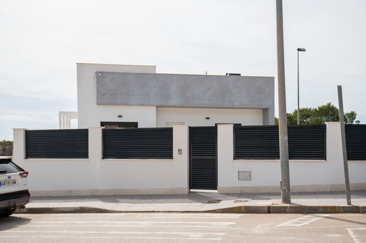 3 soveværelse Villa til salg i Pinar de Campoverde med swimmingpool garage - € 422.500 (Ref: 10149833)