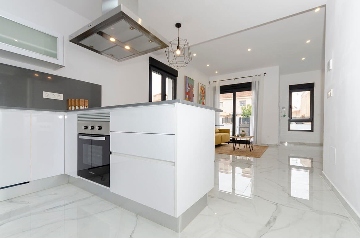3 camera da letto Villa in vendita in Torrevieja con piscina garage - 424.000 € (Rif: 10149875)