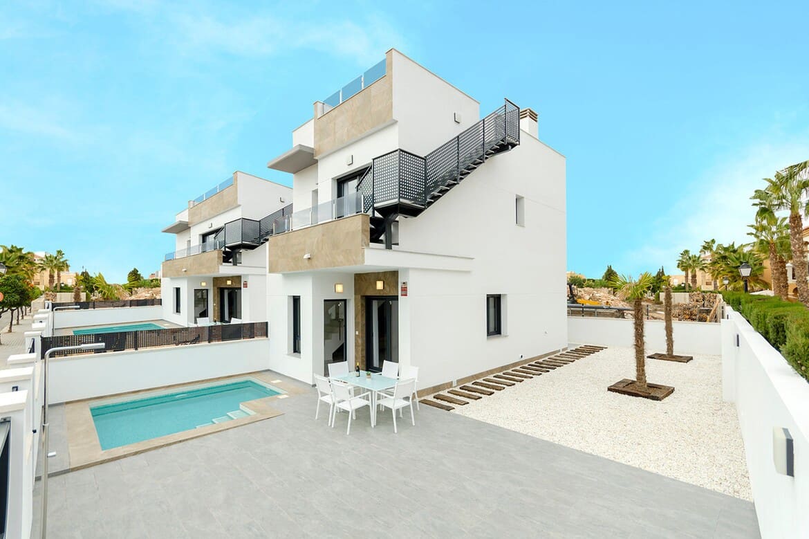 3 camera da letto Villa in vendita in Torrevieja con piscina garage - 424.000 € (Rif: 10149875)