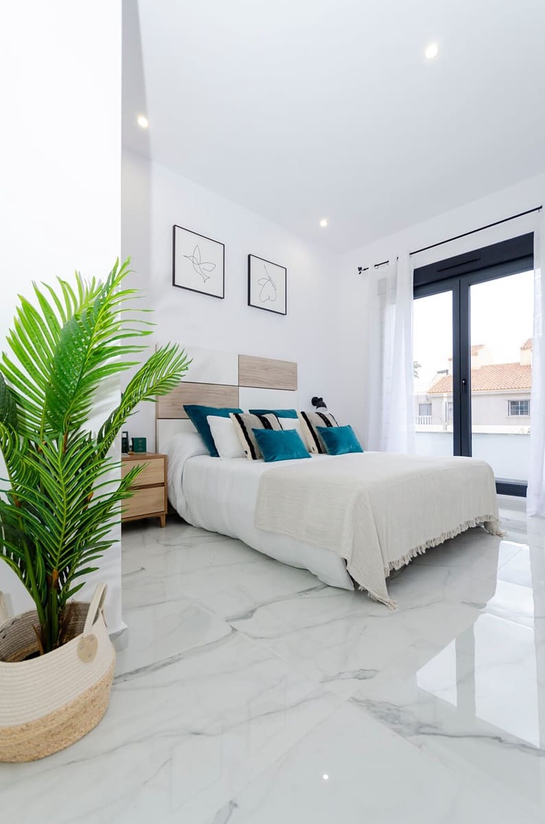 3 camera da letto Villa in vendita in Torrevieja con piscina garage - 424.000 € (Rif: 10149875)