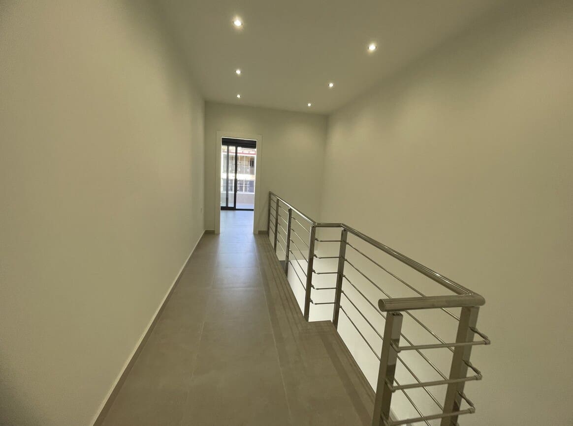 3 bedroom Villa for sale in Almoradi with pool garage - € 359,900 (Ref: 10149878)
