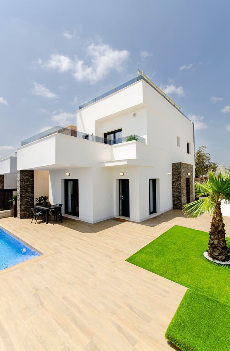 3 soverom Villa til salgs i Orihuela med svømmebasseng garasje - € 445 000 (Ref: 10149888)