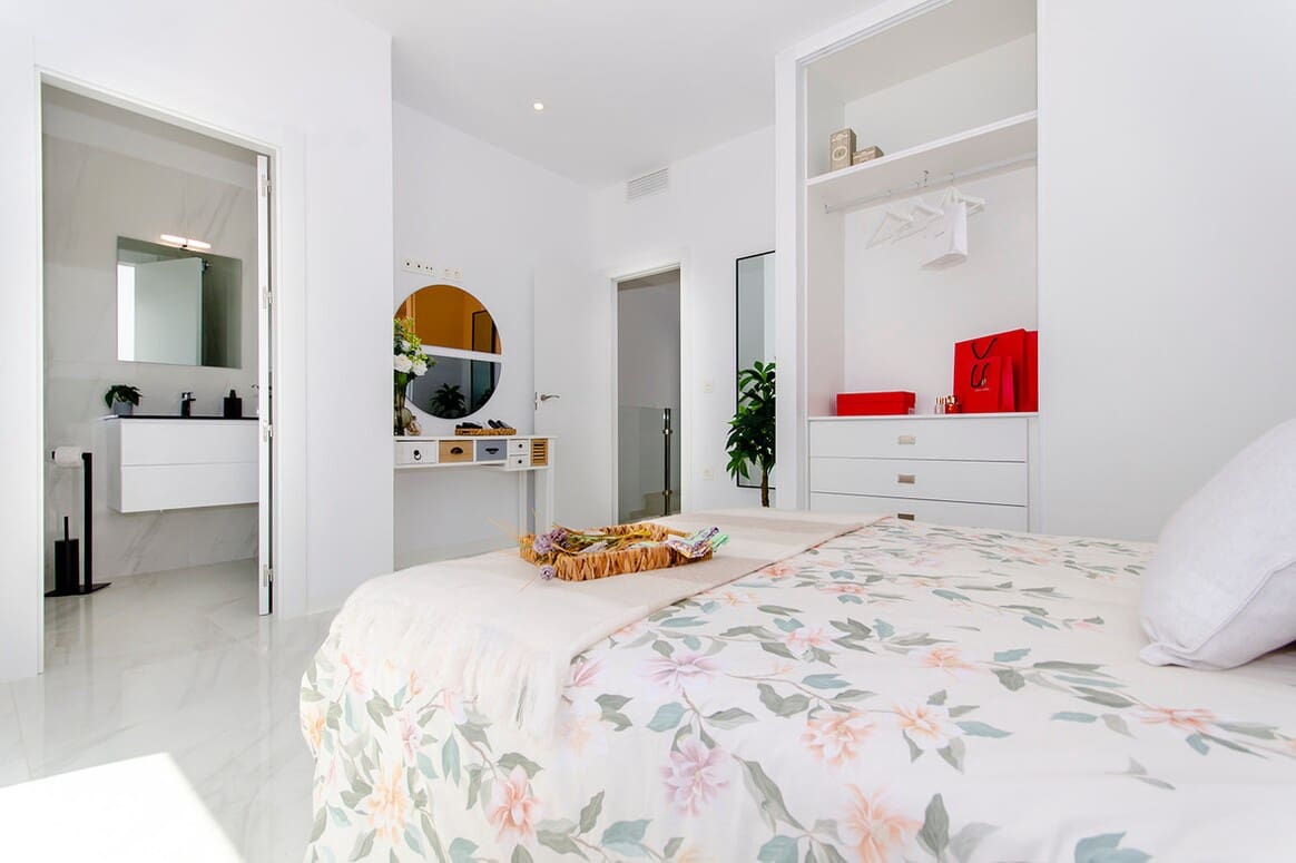 3 bedroom Villa for sale in Orihuela with pool garage - € 469,000 (Ref: 10149890)