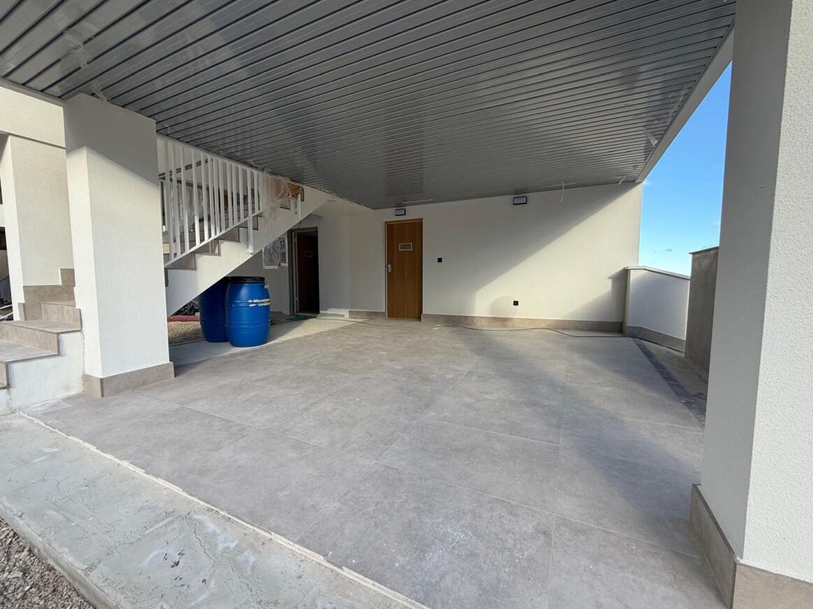2 soveværelse Lejlighed til salg i Alicante by med swimmingpool garage - € 264.000 (Ref: 10149899)