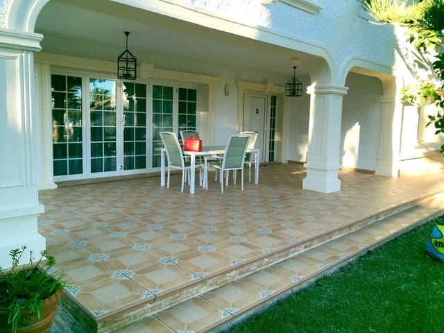 7 camera da letto Villa in vendita in Cabo Roig, Orihuela con piscina - 1.490.000 € (Rif: 10149957)