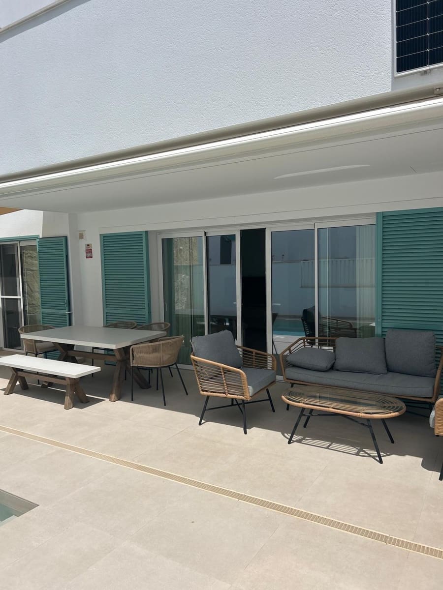 Bungalow de 3 habitaciones en El Mojon en venta con piscina garaje - 399.000 € (Ref: 10149975)