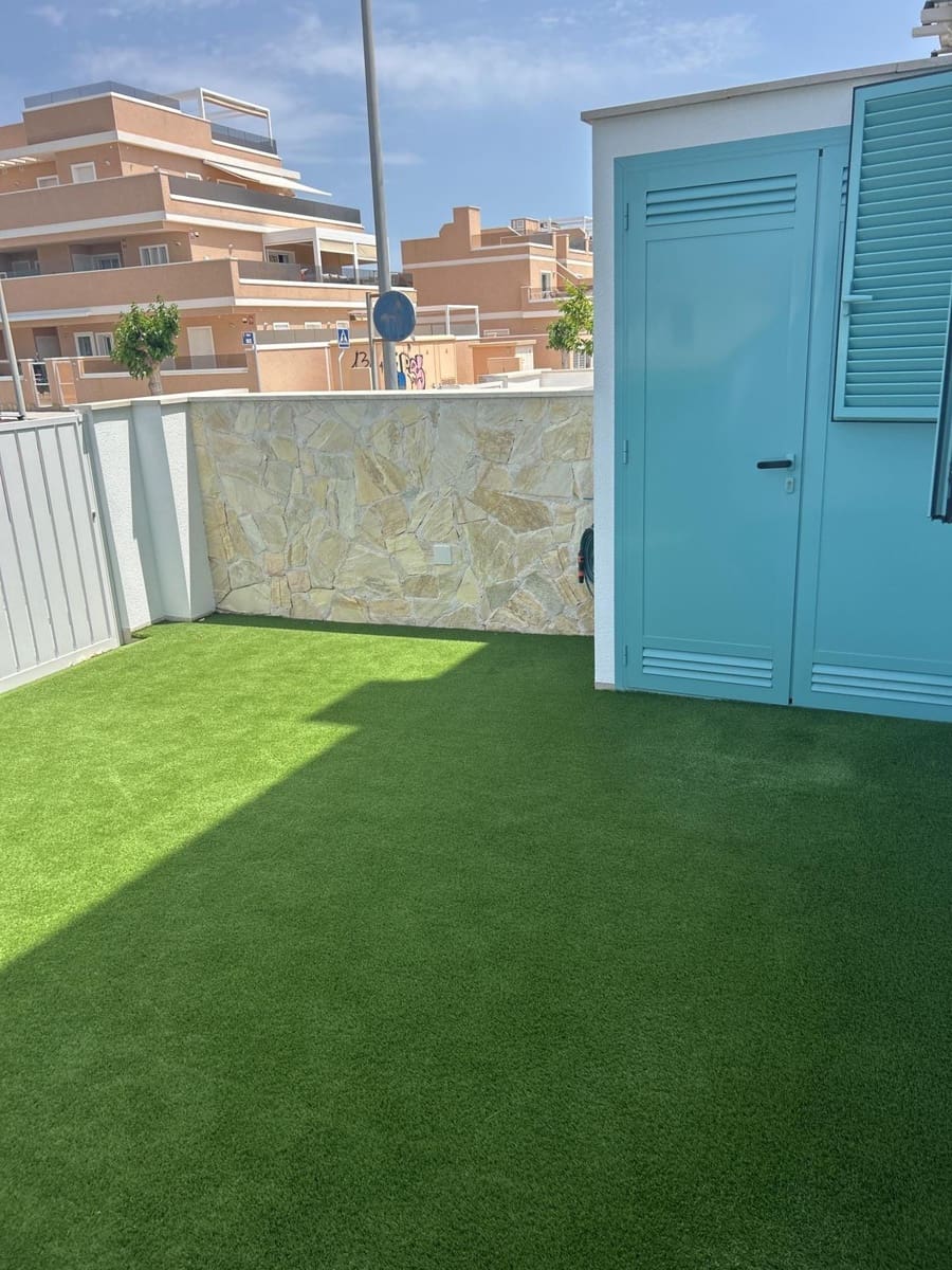 Bungalow de 3 habitaciones en El Mojon en venta con piscina garaje - 399.000 € (Ref: 10149975)