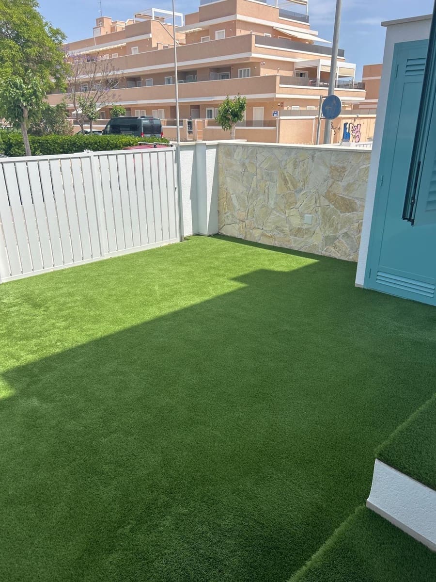 Bungalow de 3 habitaciones en El Mojon en venta con piscina garaje - 399.000 € (Ref: 10149975)