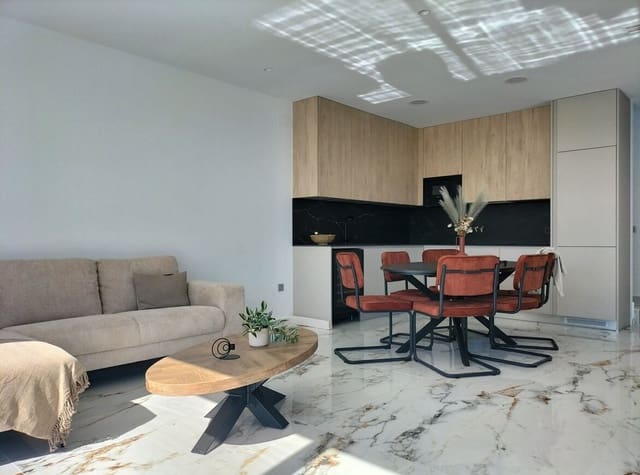 3 soveværelse Villa til salg i Pinar de Campoverde, Pilar de la Horadada med swimmingpool garage - € 460.000 (Ref: 10150001)